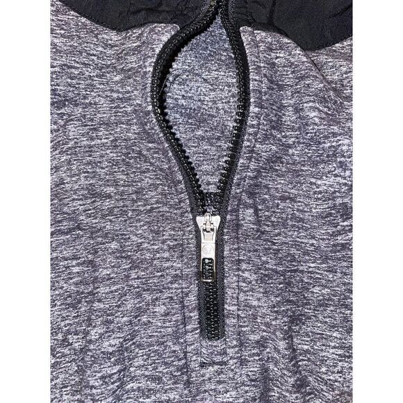Lululemon Womens Hooded Quarter Zip Athletic Vest Grey Black READ DESCRIPTION - Picture 5 of 6